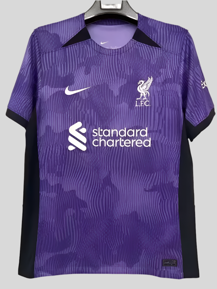 Liverpool troisième 23-24