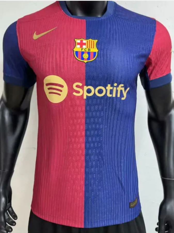 24/25 Barcelone Domicile