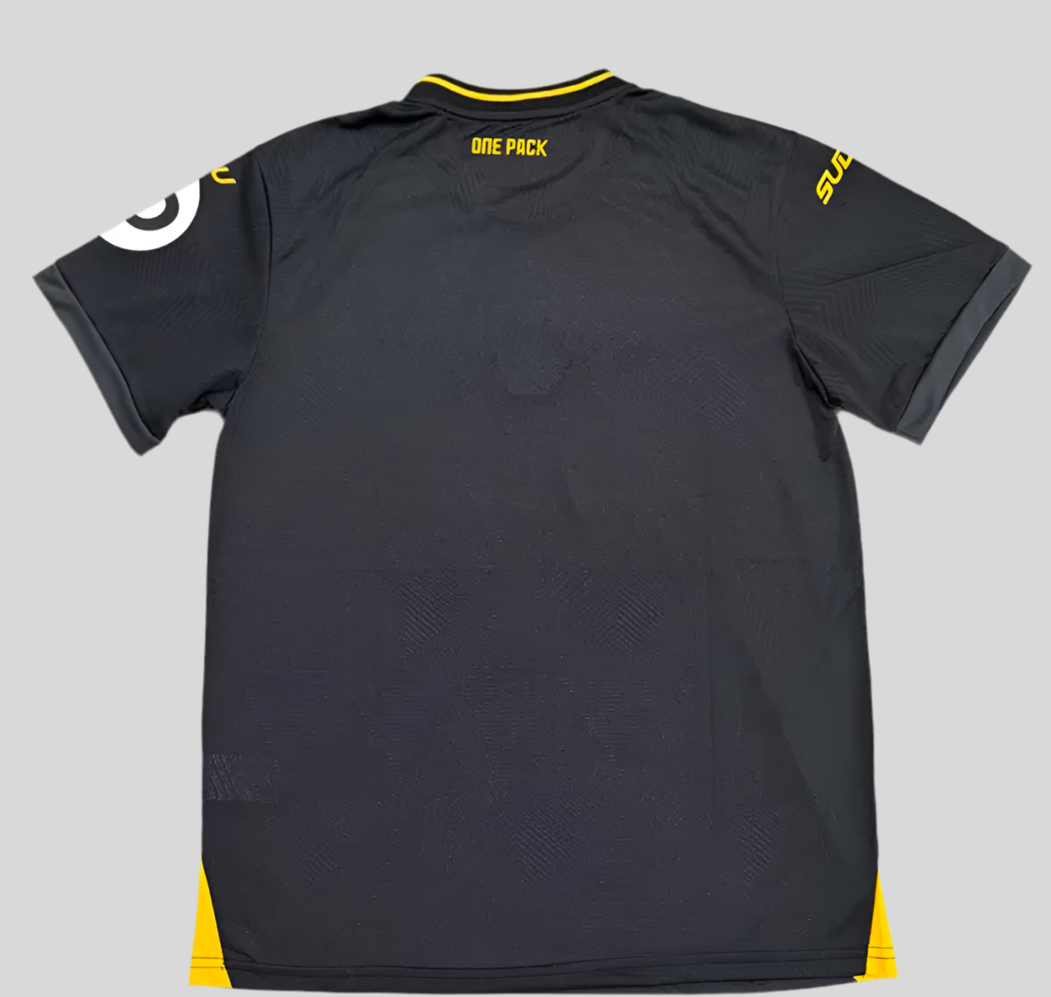 24/25 Wolves Away