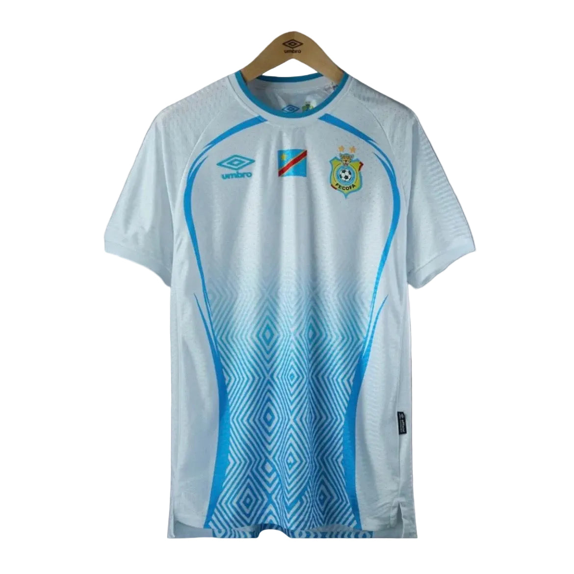 RD Congo CDM 26 Extérieur