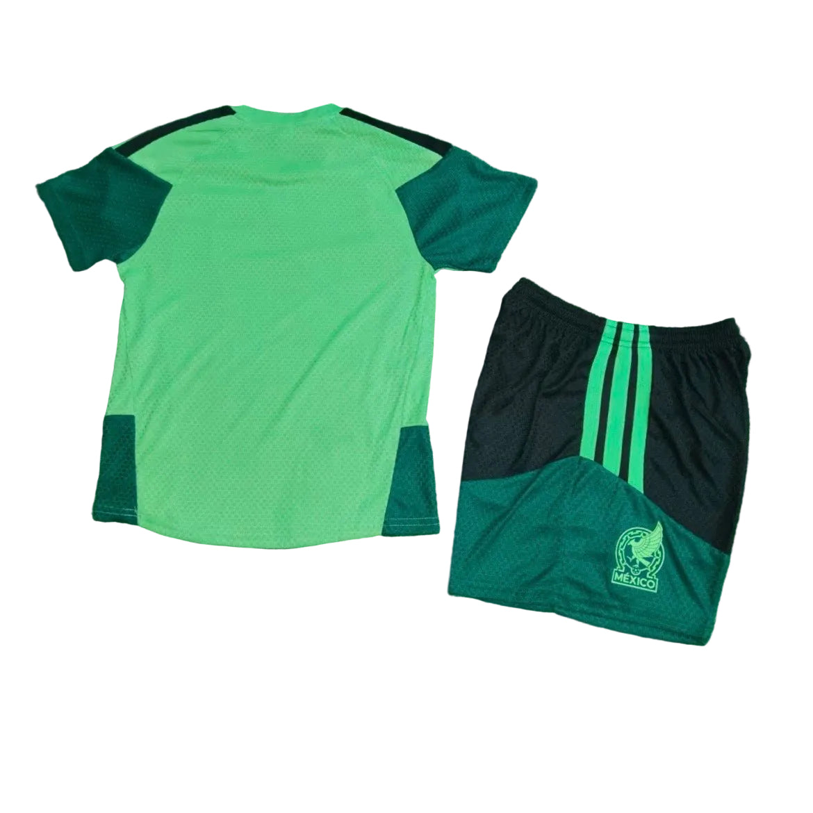 Enfant Mexique 25/26 Domicile