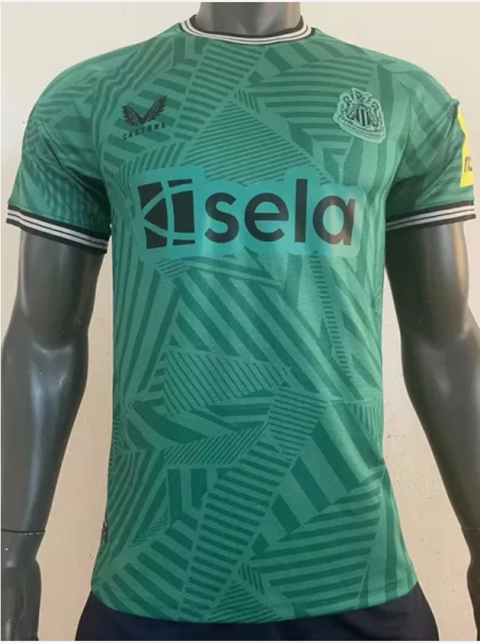 Newcastle extérieur 23-24
