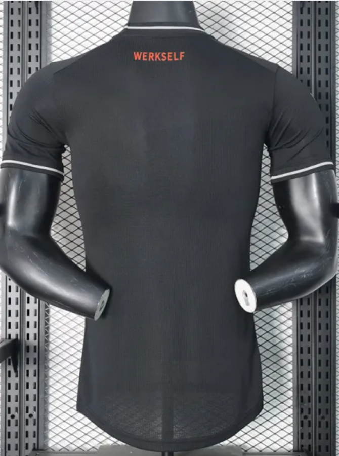 Leverkusen home 23-24