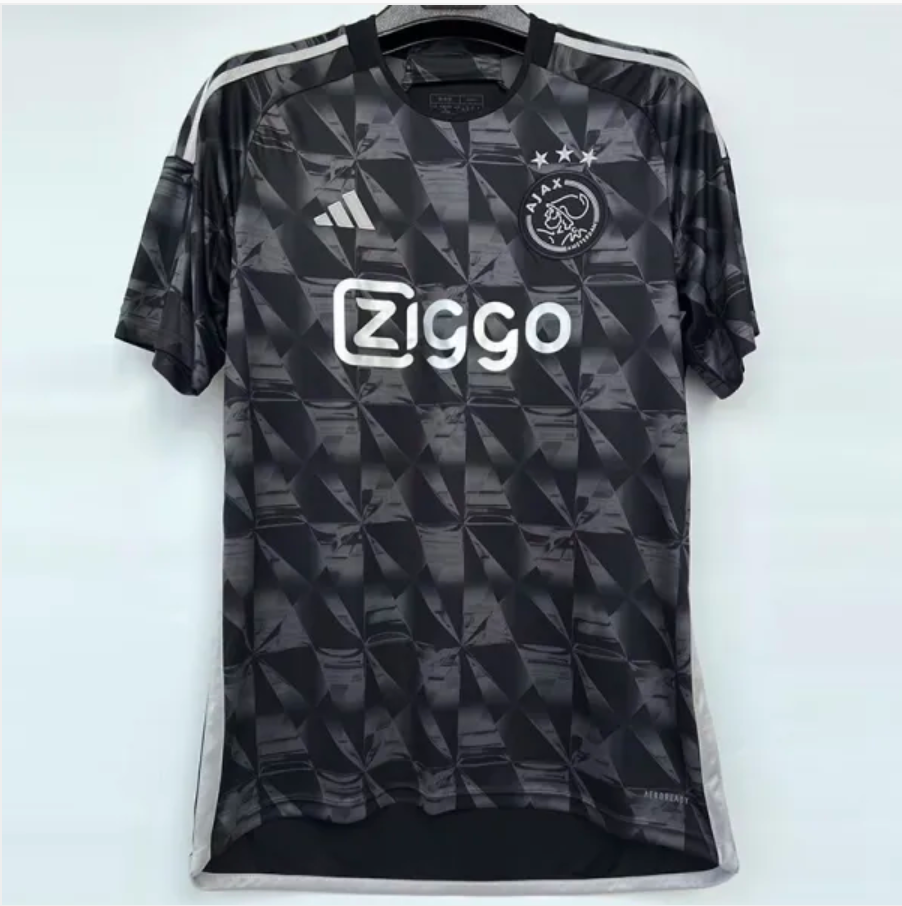 Ajax troisième 23-24
