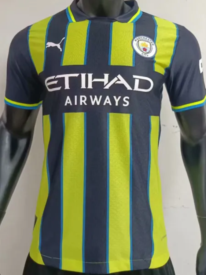 24/25 Man City Extérieur