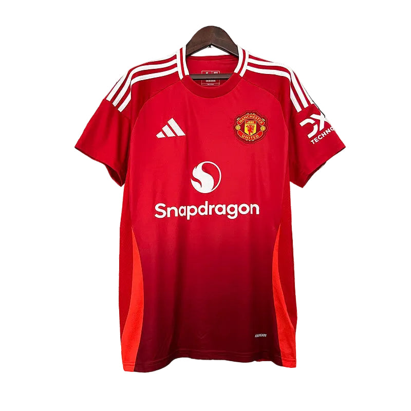 Manchester United Local 24/25