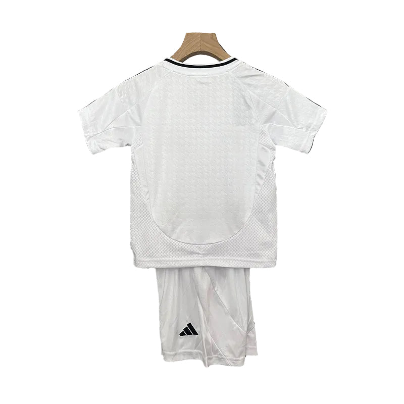 niño Real Madrid local 24/25